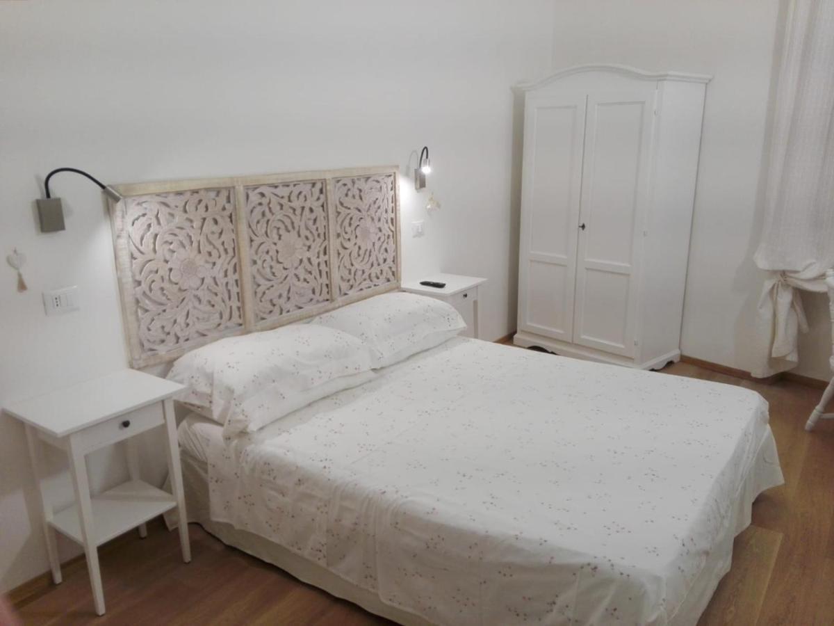 Bed And Breakfast San Saturnino Cagliari Exterior foto