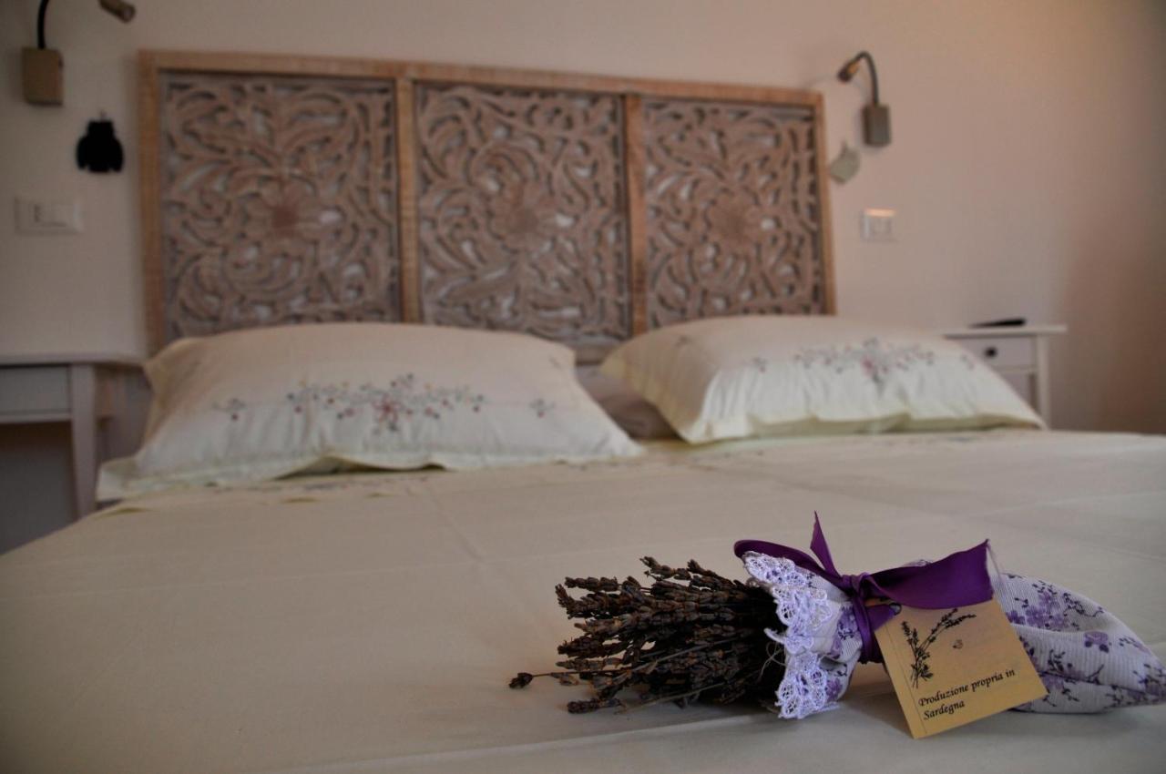 Bed And Breakfast San Saturnino Cagliari Exterior foto